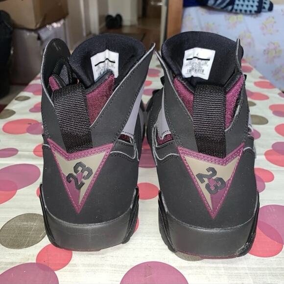 Air Jordan 7 Bordeaux Retro 304775 034 Size 12 New Without Box